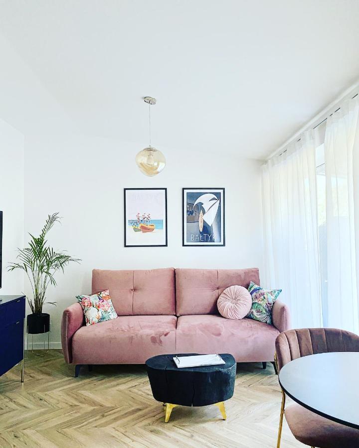 Apartament Tsuru ジブヌベク エクステリア 写真