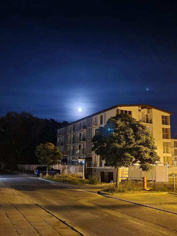 Apartament Tsuru ジブヌベク エクステリア 写真